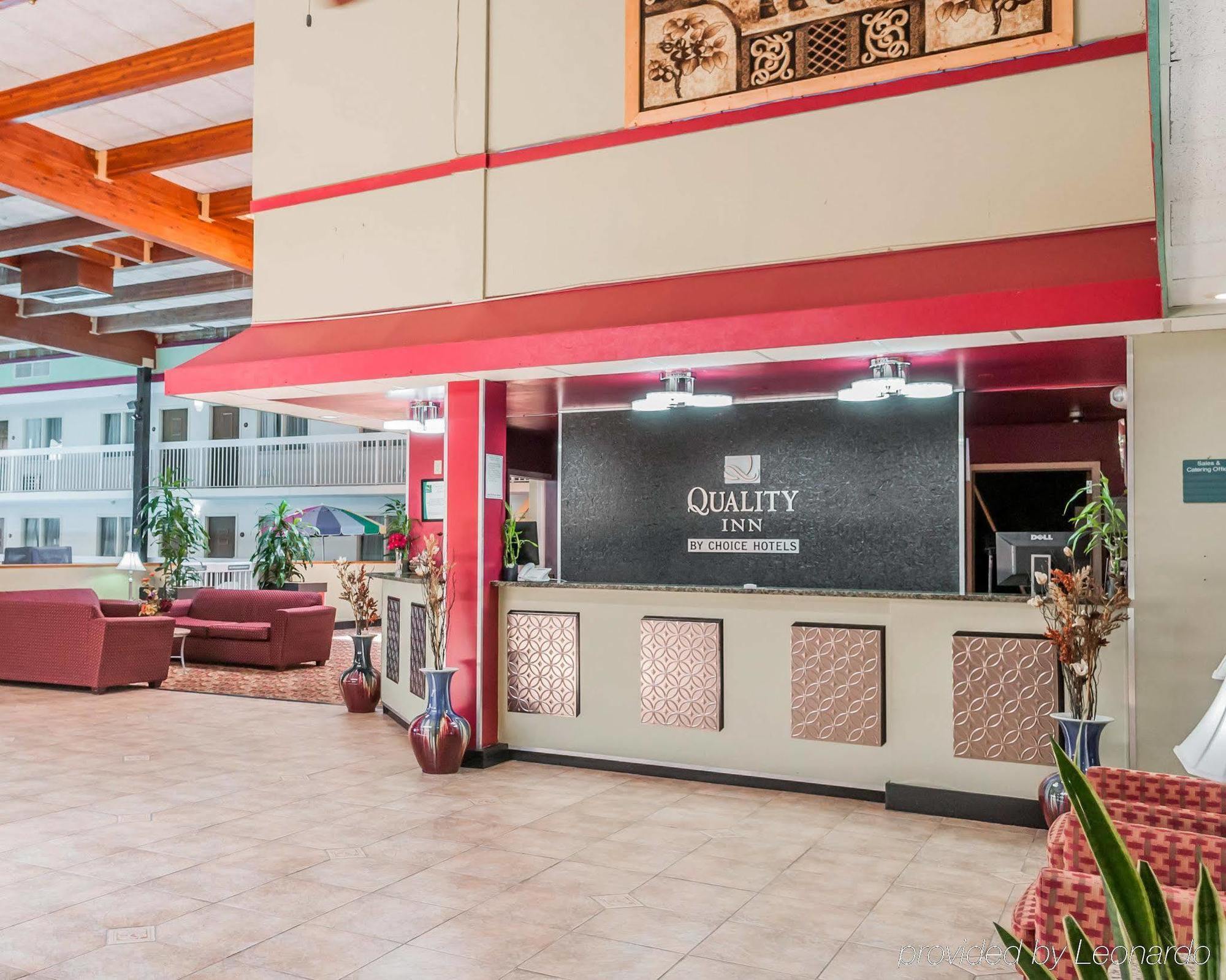 Quality Inn Trinidad Bagian luar foto